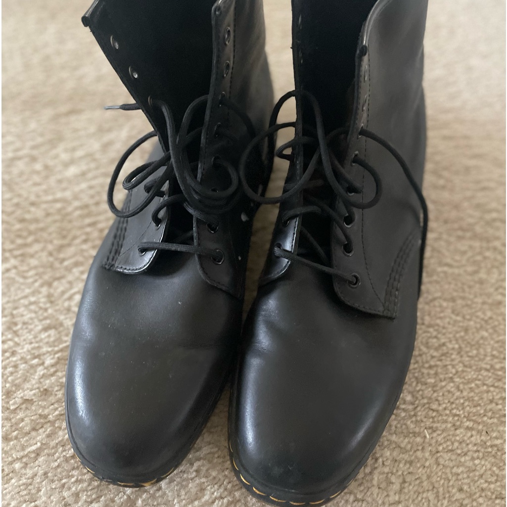 Dr Marten Air Wick Leather Boots